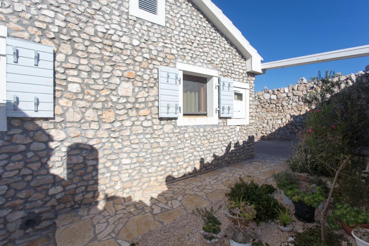 Villa, Stone House With Swimming Pool & Sauna, Beach, Sevid Exteriér fotografie