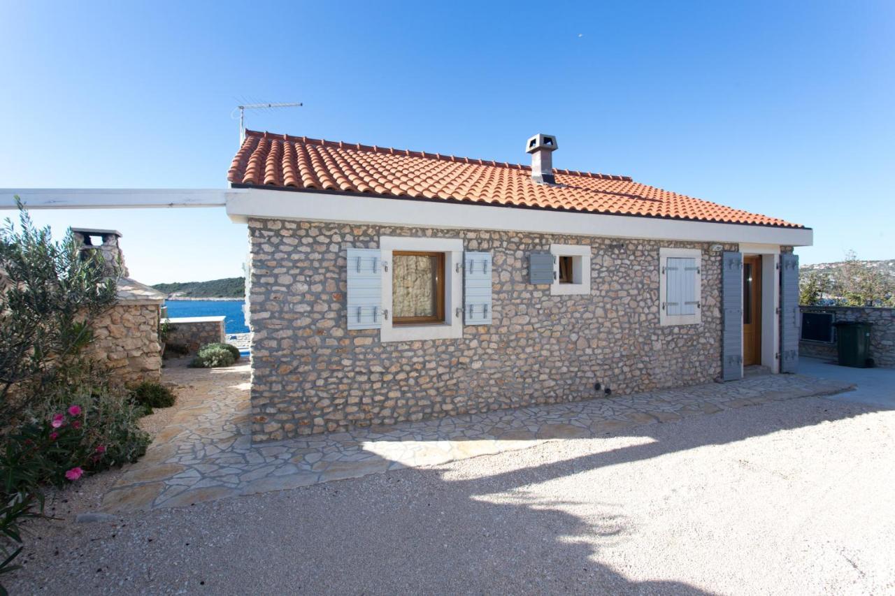 Villa, Stone House With Swimming Pool & Sauna, Beach, Sevid Exteriér fotografie