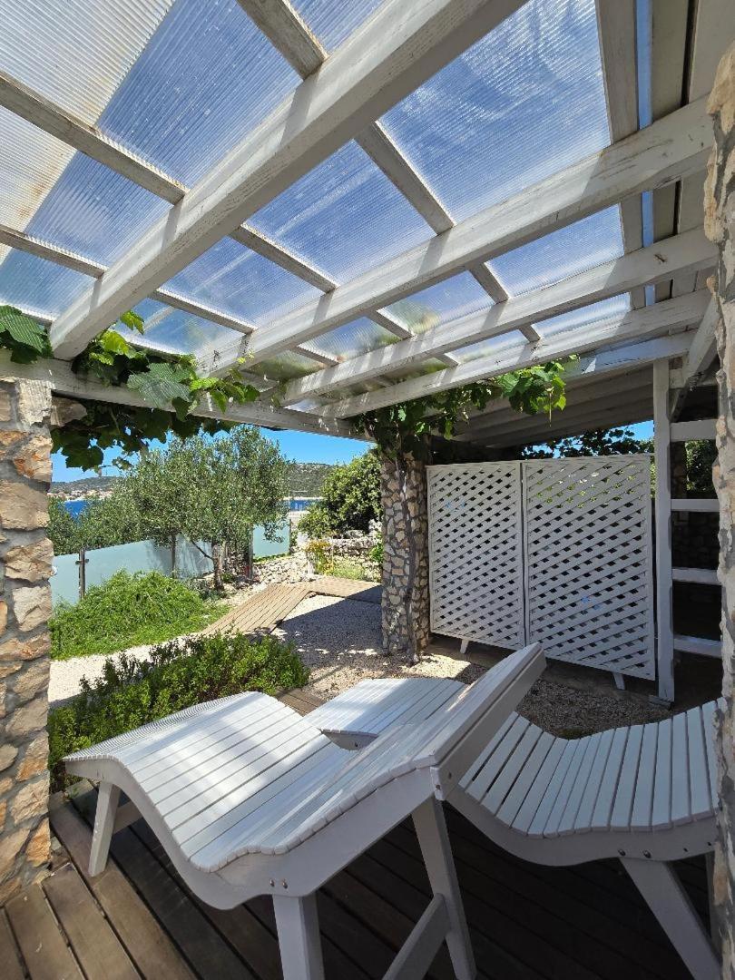 Villa, Stone House With Swimming Pool & Sauna, Beach, Sevid Exteriér fotografie