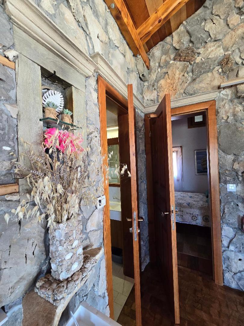Villa, Stone House With Swimming Pool & Sauna, Beach, Sevid Exteriér fotografie